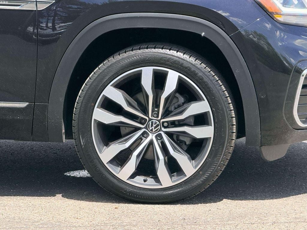 2022 Volkswagen Atlas Cross Sport 3.6L V6 SEL Premium R-Line