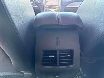 2012 Lincoln MKX Base