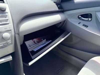 2010 Toyota Camry Hybrid Base
