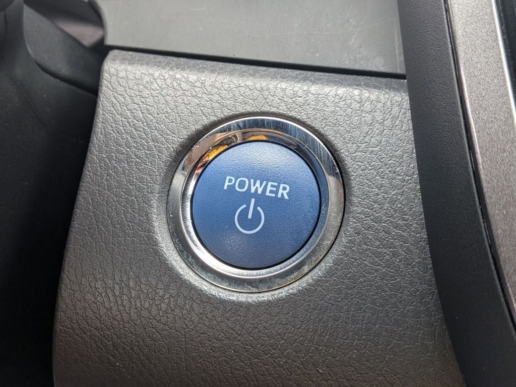 2023 Toyota Camry Hybrid LE