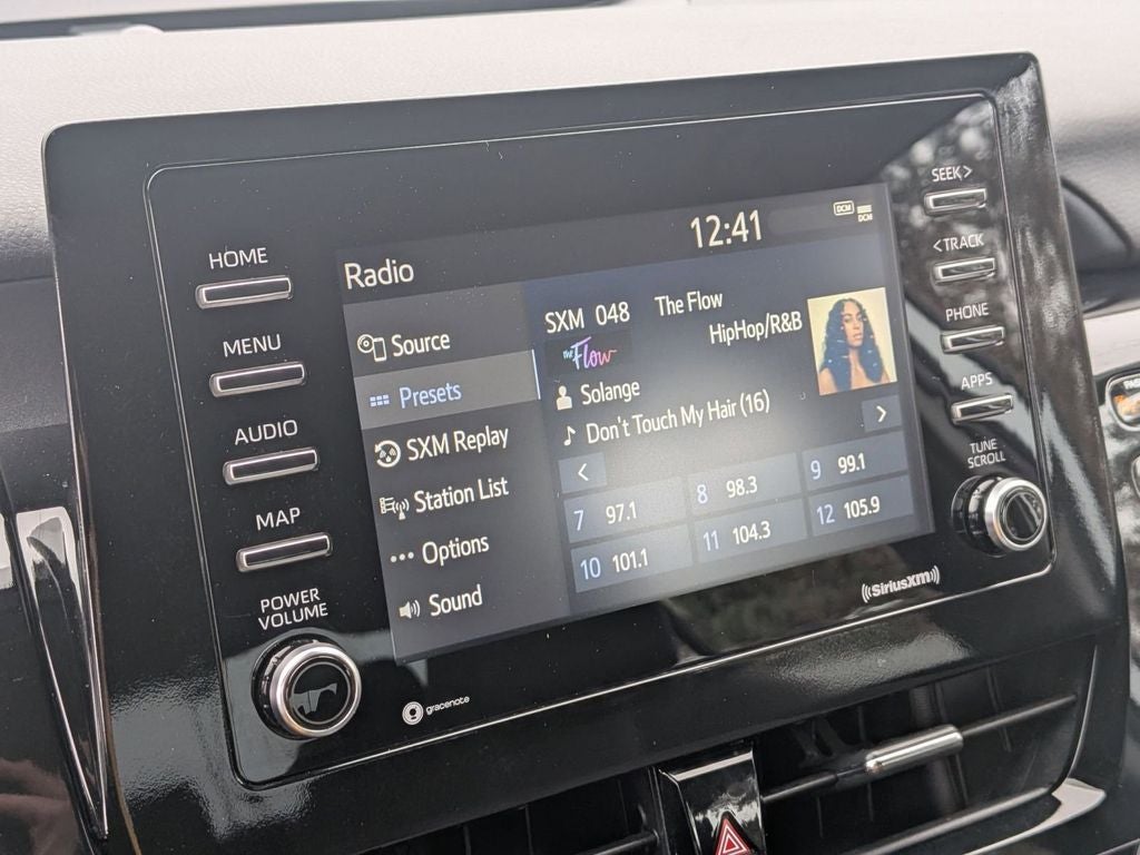 2023 Toyota Camry Hybrid LE