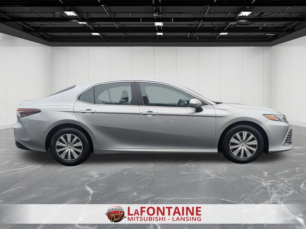 2023 Toyota Camry Hybrid LE