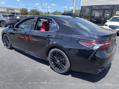 2021 Toyota Camry Hybrid XSE