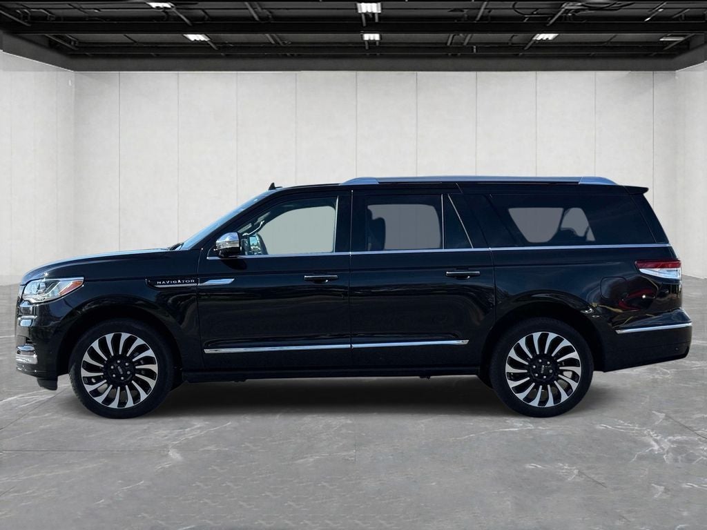 2023 Lincoln Navigator L Black Label