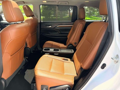 2019 Toyota Highlander Limited Platinum