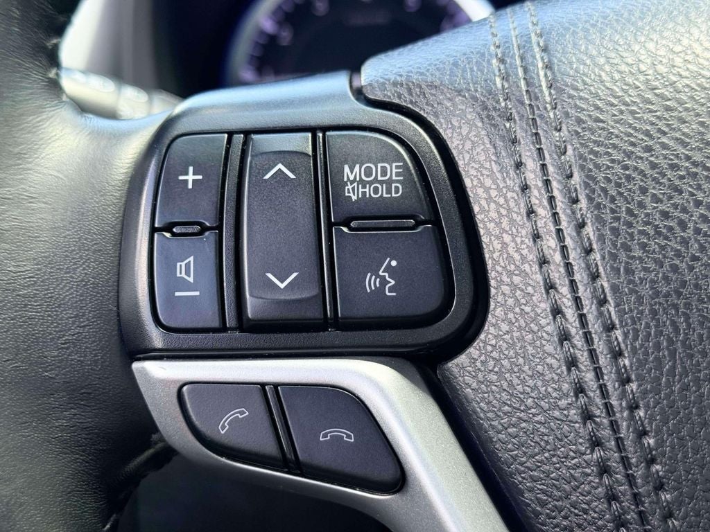 2019 Toyota Highlander Limited Platinum
