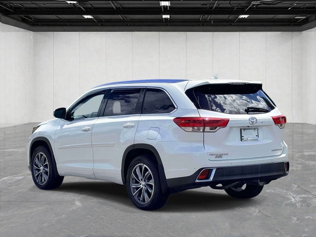 2019 Toyota Highlander Limited Platinum