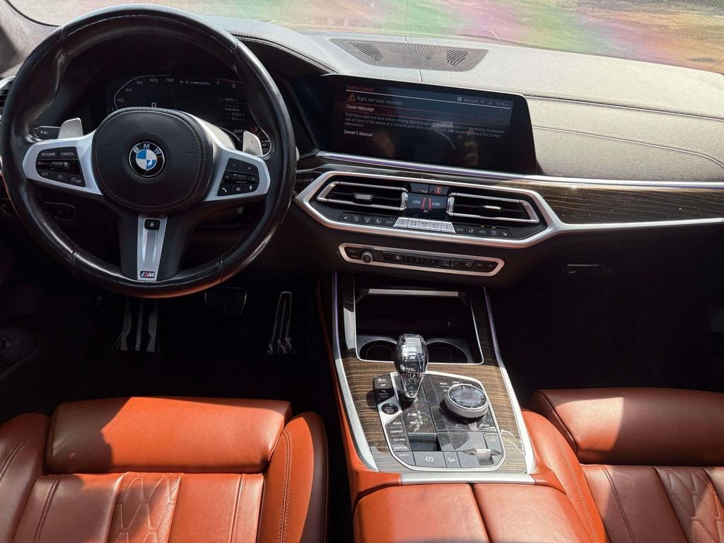 2021 BMW X7 M50i