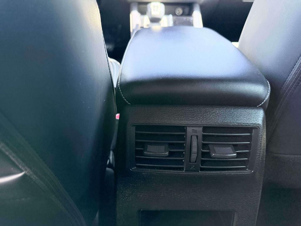 2023 Mitsubishi Outlander Black Edition