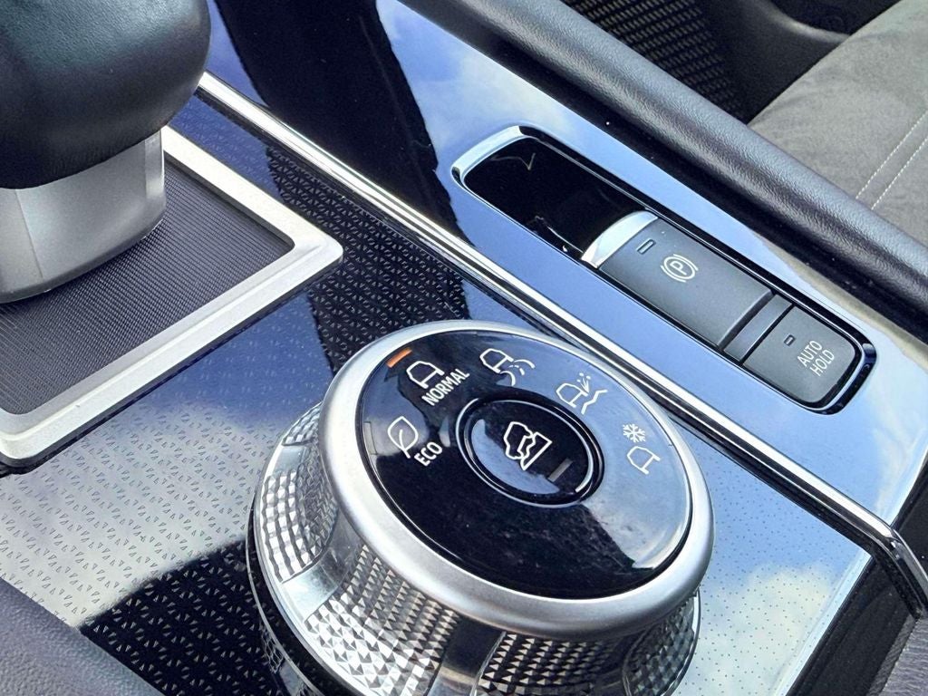 2023 Mitsubishi Outlander Black Edition