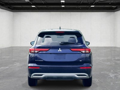 2024 Mitsubishi Outlander SE