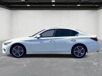 2023 INFINITI Q50 LUXE