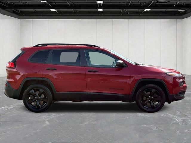2016 Jeep Cherokee Altitude