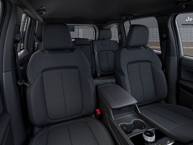 2026 Jeep Grand Cherokee Laredo X