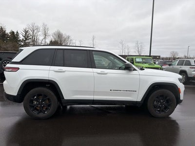 2025 Jeep Grand Cherokee Altitude