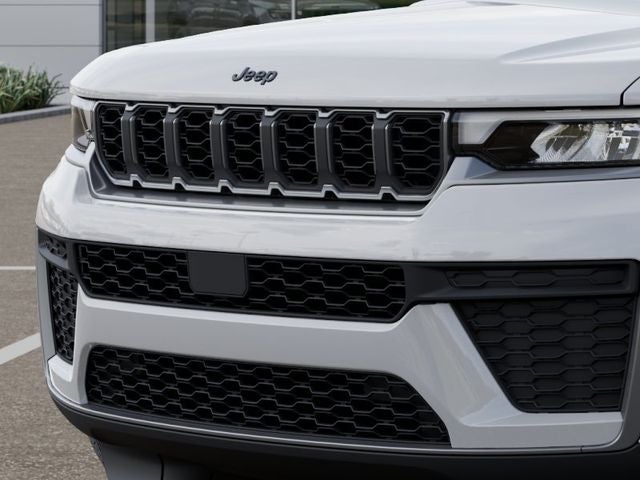 2026 Jeep Grand Cherokee Altitude