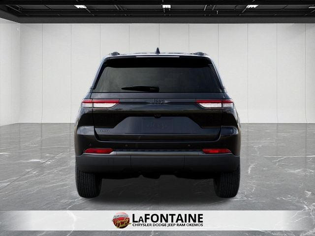 2026 Jeep Grand Cherokee Laredo