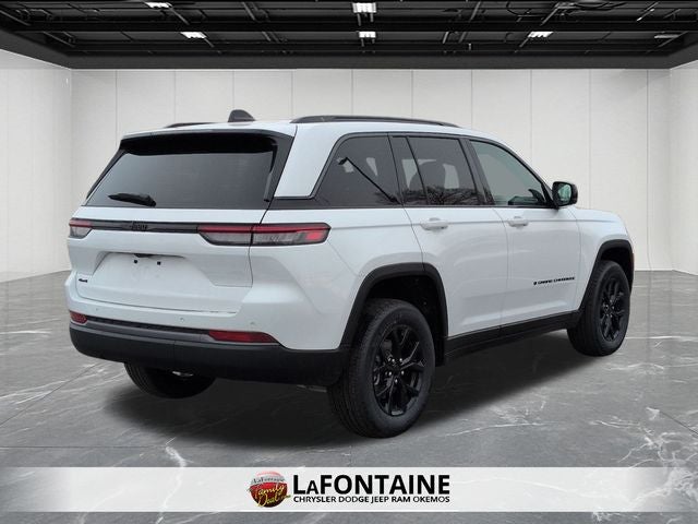 2026 Jeep Grand Cherokee Laredo