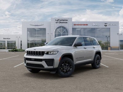 2026 Jeep Grand Cherokee Laredo Altitude
