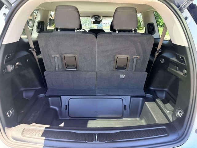2022 Jeep Grand Cherokee L Laredo
