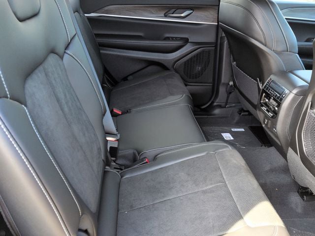 2026 Jeep Grand Cherokee L Altitude