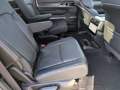 2026 Jeep Grand Wagoneer L Summit Obsidian