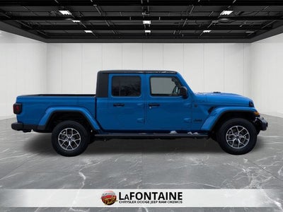 2025 Jeep Gladiator Sport S