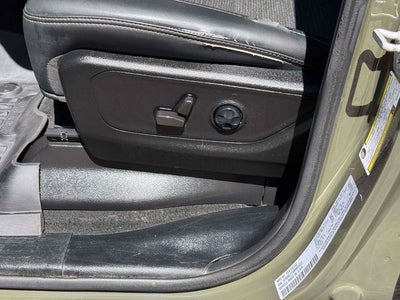 2021 RAM 1500 Big Horn/Lone Star Built To Serve Edition