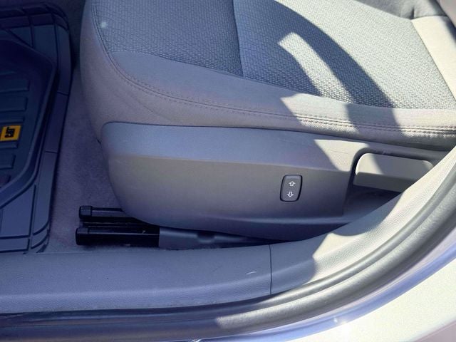 2014 Chevrolet Malibu LS 1LS