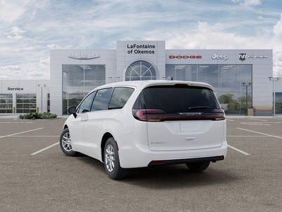 2027 Chrysler Pacifica Select