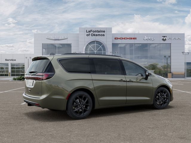 2027 Chrysler Pacifica Limited