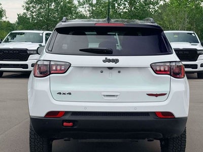 2025 Jeep Compass Trailhawk