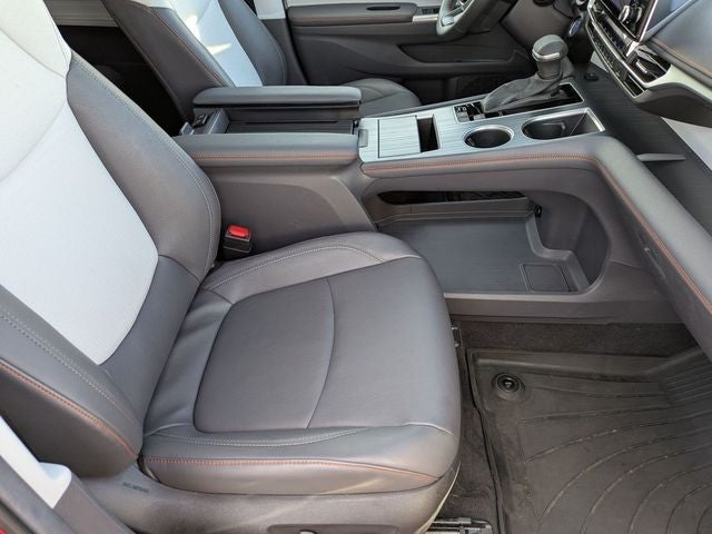 2024 Toyota Sienna XSE 7 Passenger