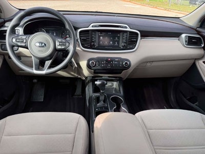 2018 Kia Sorento LX