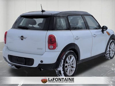 2012 MINI Cooper Countryman Base