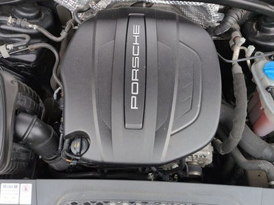 2018 Porsche Macan Base